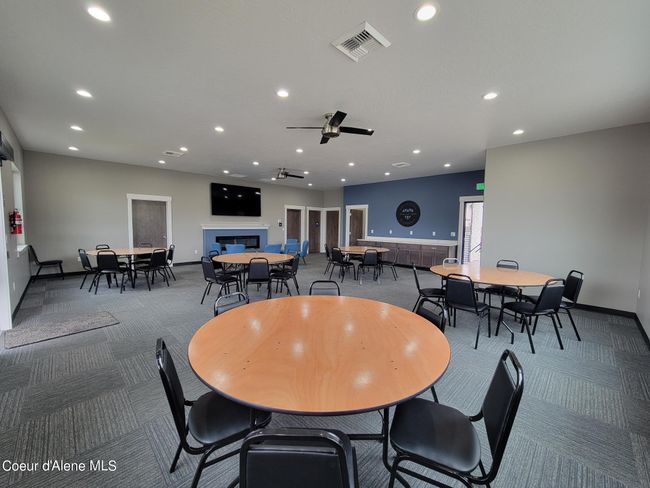 Clubhouse Party Room | Image 38