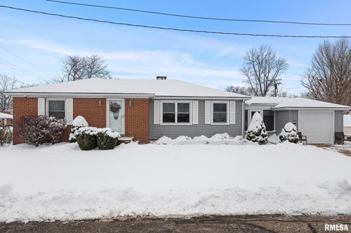 108 E Crestwood St, Morton, IL, 61550-2509 | Card Image