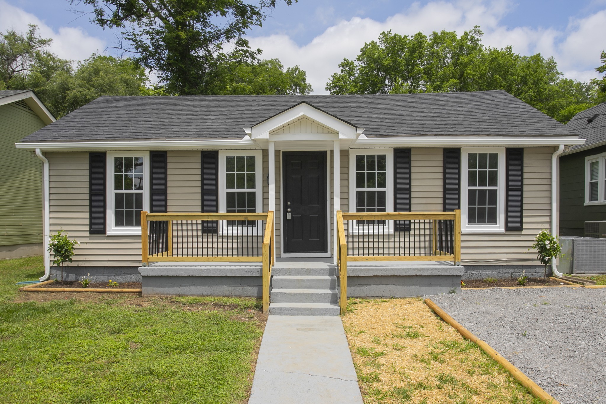 Marshall St, Nashville, TN 37207