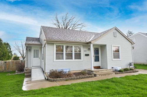 2627 S 75th St, WEST ALLIS, WI, 53219-2536 | Card Image