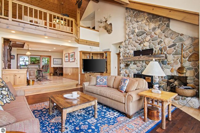 3485 N West Torch Lake Dr, House other with 5 bedrooms, 4 bathrooms and null parking in Kewadin MI | Image 19