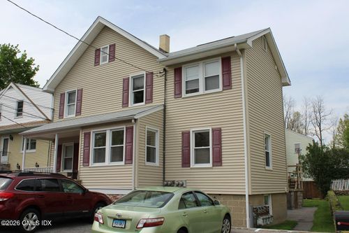 a-31 Charles St, Greenwich, CT, 06830-1001 | Card Image