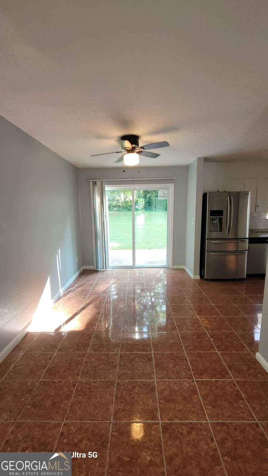 Residential Lease in Riverdale 5