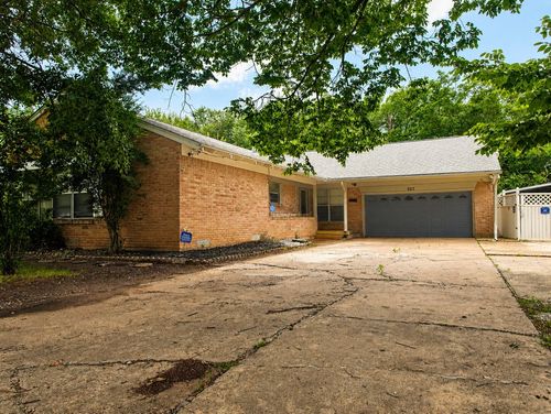 627 Kingston Dr, Irving, TX, 75061-6997 | Card Image