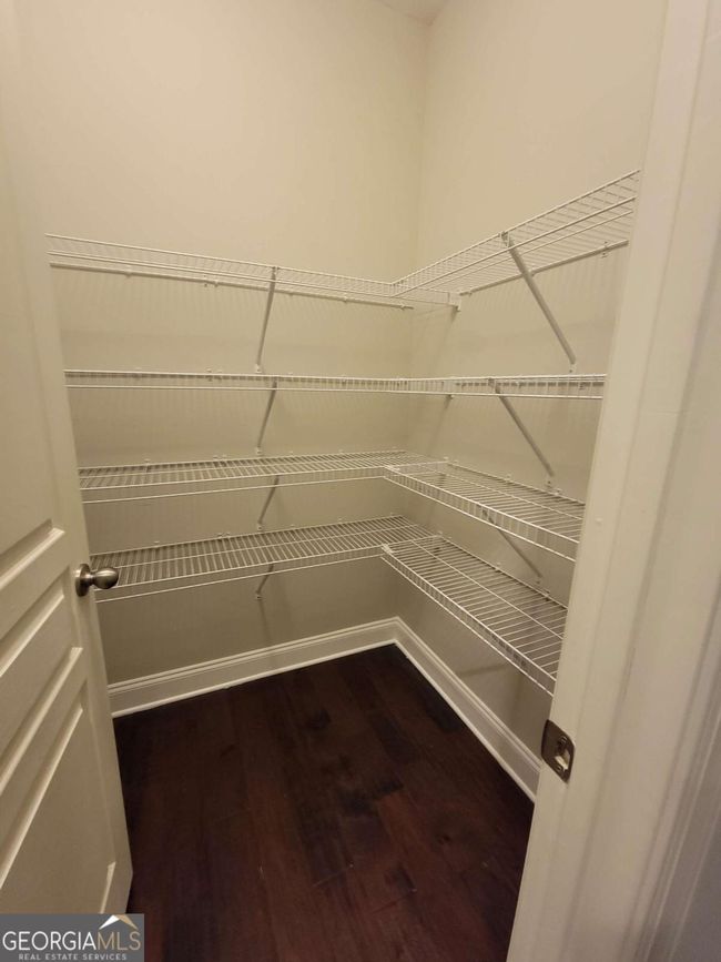 8265 Village Pl, Townhouse with 3 bedrooms, 3 bathrooms and 2 parking in Suwanee GA | Image 13