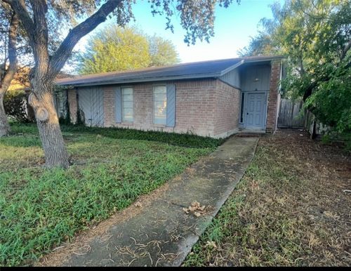 a-5026 Meandering Ln, Corpus Christi, TX, 78413-2222 | Card Image
