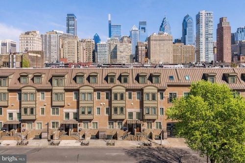 1815 Lombard St, PHILADELPHIA, PA, 19146-1409 | Card Image