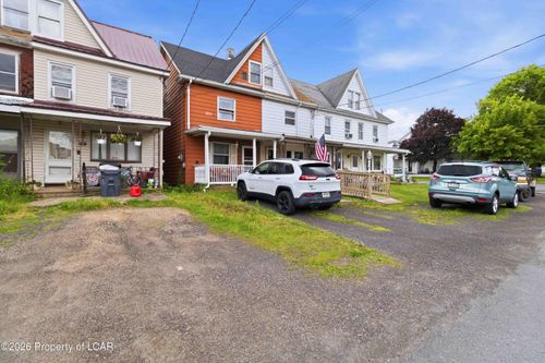 351 Columbia Ave, Ashland, PA, 17921-9093 | Card Image