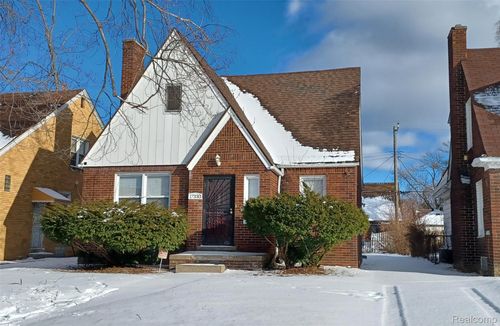 17330 Strathmoor St, Detroit, MI, 48235-3920 | Card Image