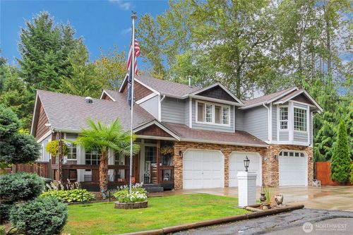 11919 124th Avenue E, Puyallup, WA, 98374 | Card Image