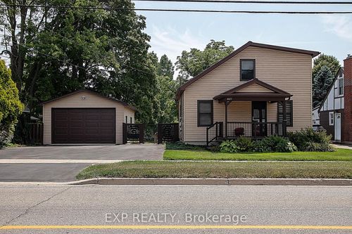 4027 Catherine St, Thames Centre, ON, N0L1G2 | Card Image