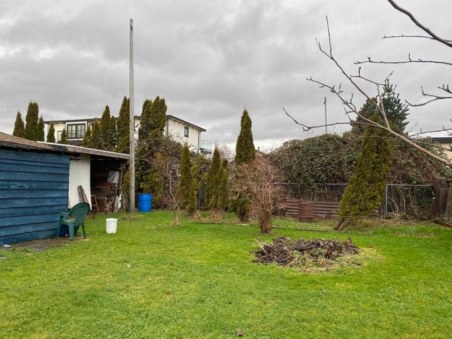 12609 113 Avenue, House other with 2 bedrooms, 1 bathrooms and 4 parking in Surrey BC | Image 16