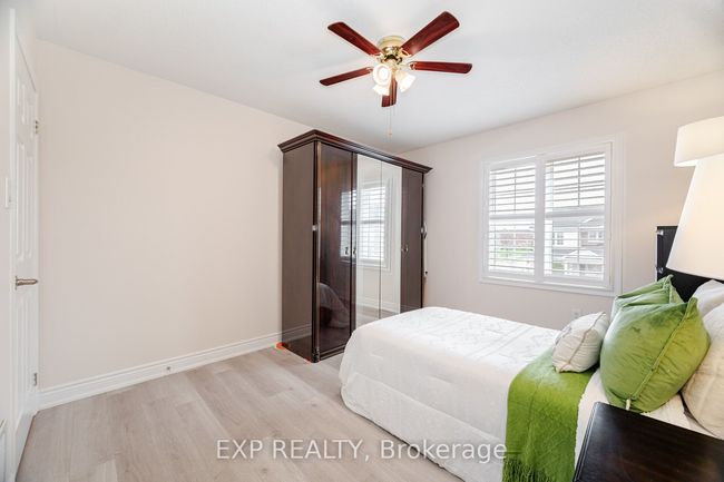 810 Cousens Terr, House other with 5 bedrooms, 3 bathrooms and 2 parking in Milton ON | Image 44