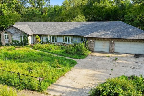 1776 Indian Boundary Rd, Chesterton, IN, 46304-2640 | Card Image