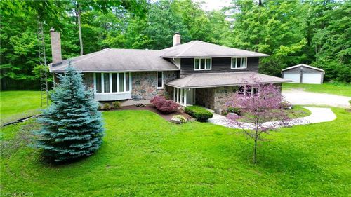 2430 Bethel Rd, New Hamburg, ON, N3A2X7 | Card Image