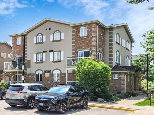 7-133 Sydenham Wells, Barrie, ON, L4M0H3 | Card Image