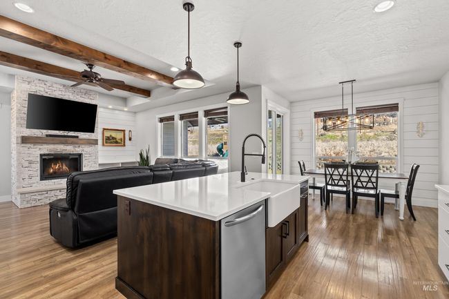 1534 Ross Rd, House other with 4 bedrooms, 2 bathrooms and 2 parking in Weiser ID | Image 12
