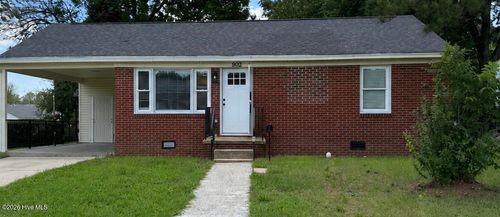 902 Marvin St, Goldsboro, NC, 27530-6416 | Card Image