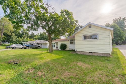 419 N Gibson St, Clinton, IL, 61727-1257 | Card Image