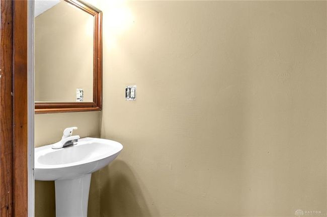 700 James St, House other with 3 bedrooms, 2 bathrooms and null parking in Springfield OH | Image 12
