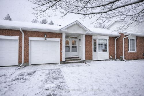 47-18 Oyster Bay Court, Stittsville - Munster - Richmond, ON, K2S1H3 | Card Image