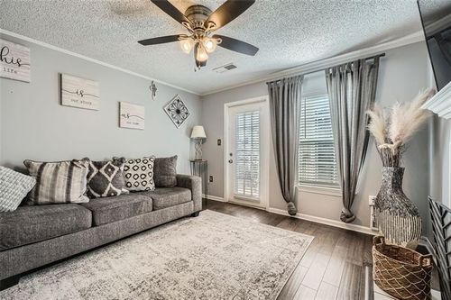 apt-227-3655 Habersham Rd Ne, Atlanta, GA, 30305-5409 | Card Image