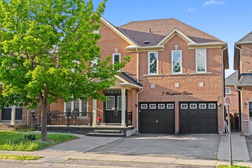 7 Chapparal Dr, Brampton, ON, L6R3C5 | Card Image