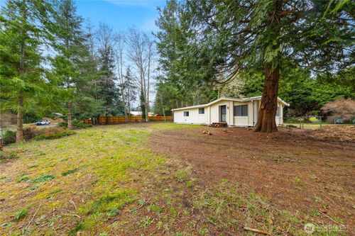 802 Hazzle Ct, Coupeville, WA, 98239-9596 | Card Image