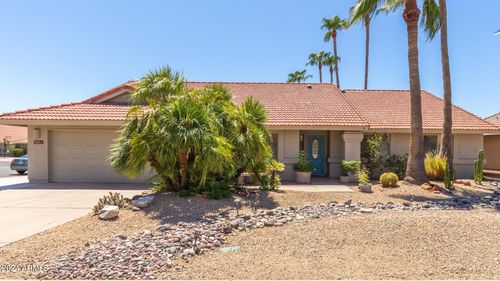 5729 E Anderson Dr, Scottsdale, AZ, 85254-5972 | Card Image