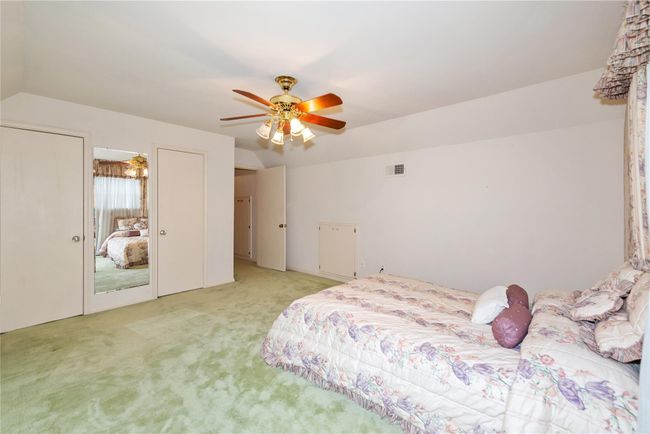 6211 Darby Way, House other with 5 bedrooms, 3 bathrooms and 2 parking in Spring TX | Image 22