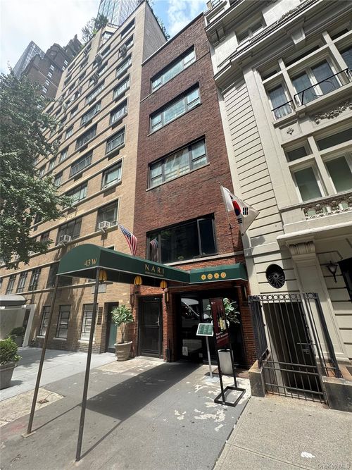 43 W W 54th St, New York, NY, 10019-5428 | Card Image