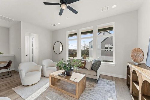 6511 Old Olive Tree Dr, Houston, TX, 77091 | Card Image
