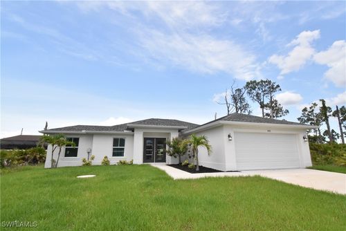 8146 Dimstead St, PORT CHARLOTTE, FL, 33981-4085 | Card Image
