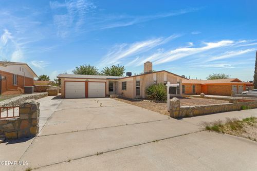 2608 Dan Sikes Dr, El Paso, TX, 79936-2815 | Card Image