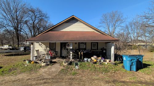 410 S Brownsville St, Trenton, TN, 38382-2002 | Card Image