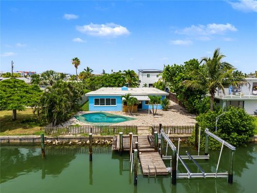 403 Normandy Rd, MADEIRA BEACH, FL, 33708-2313 | Card Image
