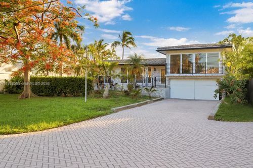 2141 18th Ave, Wilton Manors, FL, 33305-2419 | Card Image