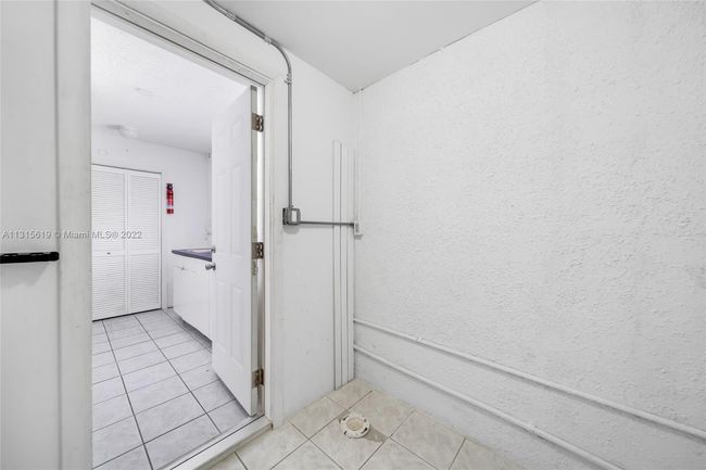 2632 Se 10 Th Ct, House other with 3 bedrooms, 2 bathrooms and null parking in Pompano Beach FL | Image 43