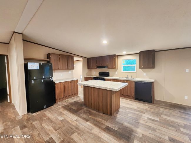 110 Cumberland Overlook Ln, House other with 4 bedrooms, 2 bathrooms and null parking in Jacksboro TN | Image 4