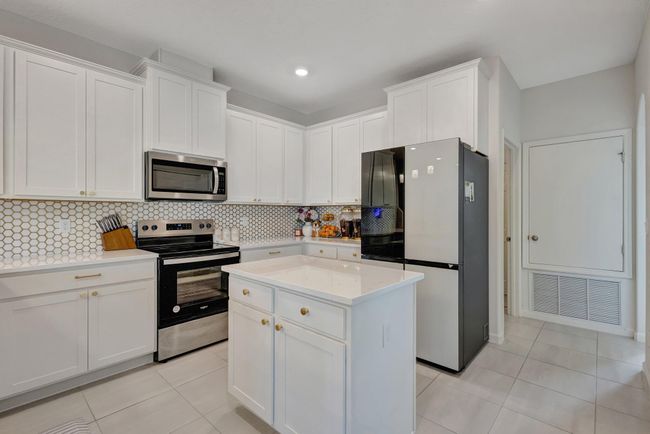 5280 2 Nd Mnr, House other with 5 bedrooms, 4 bathrooms and null parking in Vero Beach FL | Image 10