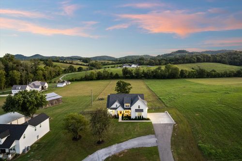 1600 Hearn Hill Rd, Watertown, TN, 37184-3403 | Card Image