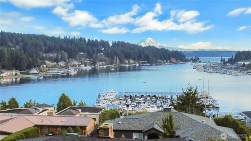 9013 Prentice Ave, Gig Harbor, WA, 98332-1033 | Card Image