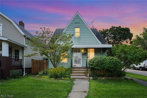 5721 Delora Ave, Cleveland, OH, 44144-4138 | Card Image