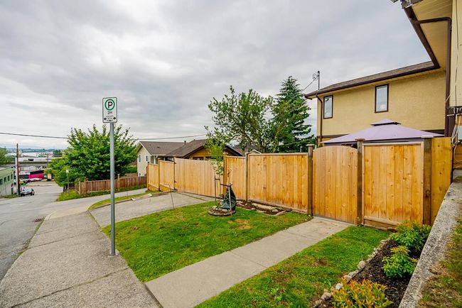 118 Sapper Street, House other with 5 bedrooms, 3 bathrooms and null parking in New Westminster BC | Image 37