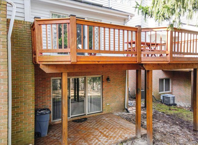 6522 Scenic Pines Ct, Condo with 3 bedrooms, 4 bathrooms and null parking in Clarkston MI | Image 57