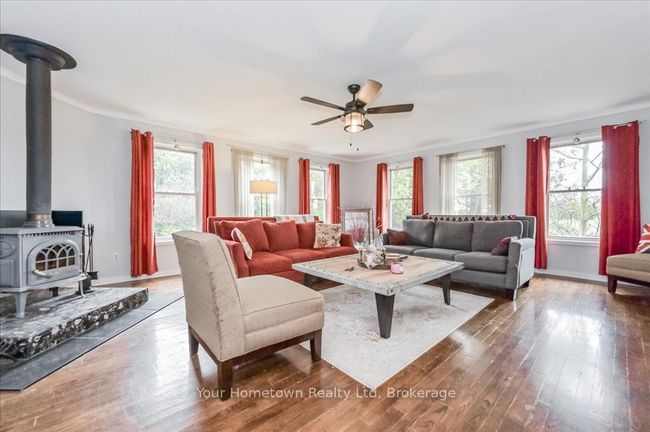 6933 Wellington 7 Rd, House other with 4 bedrooms, 2 bathrooms and 4 parking in Alma ON | Image 7
