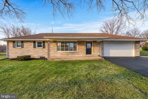 4081 Mulberry Ln, DOVER, PA, 17315-3639 | Card Image