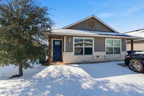 802-802-804 N Broughton St, Sherman, TX, 75090-4748 | Card Image