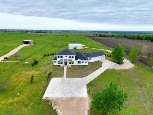 10160 Wallace Rd, Holland, TX, 76534-5601 | Card Image