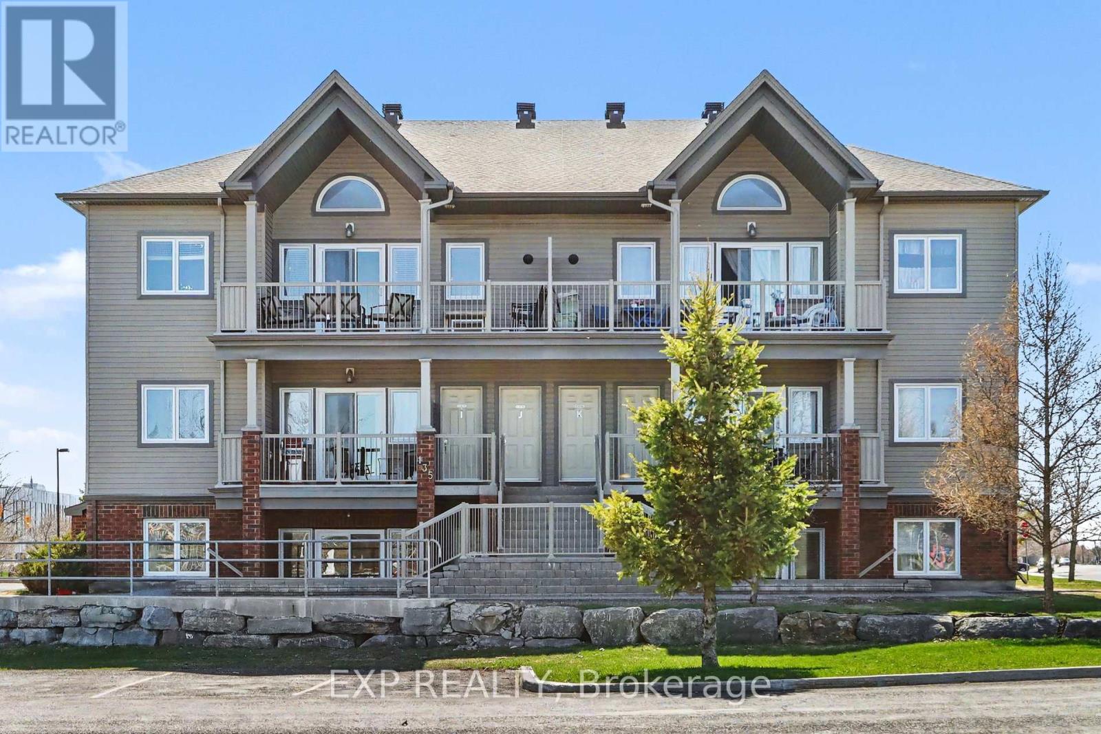 Residential in Ottawa